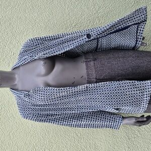 Chico's (Vietnam) Ladies Denim with White Floral Embroidered (1) Button Blazer